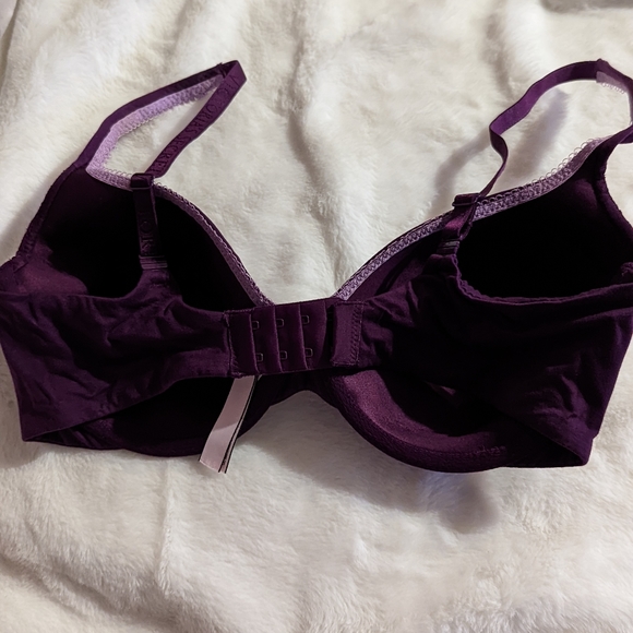 Victoria's Secret Purple Demi with Lace detailing 34DD Bra - Picture 2 of 2